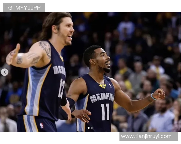 任骏飞在篮球赛场上的崛起与挑战背后的故事与奋斗历程 任骏飞在篮球赛场上的崛起与挑战背后的故事与奋斗历程